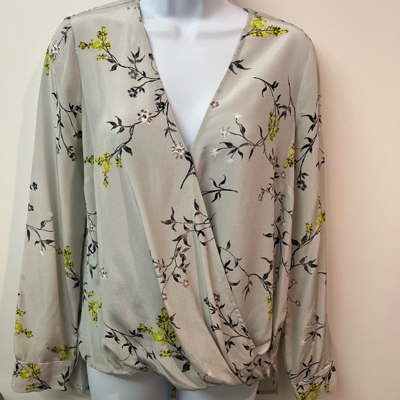 L’Agence Floral Wrap Top - Picture 4 of 7